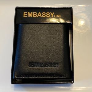 Men's Genuine Leather Tri-Fold Wallet